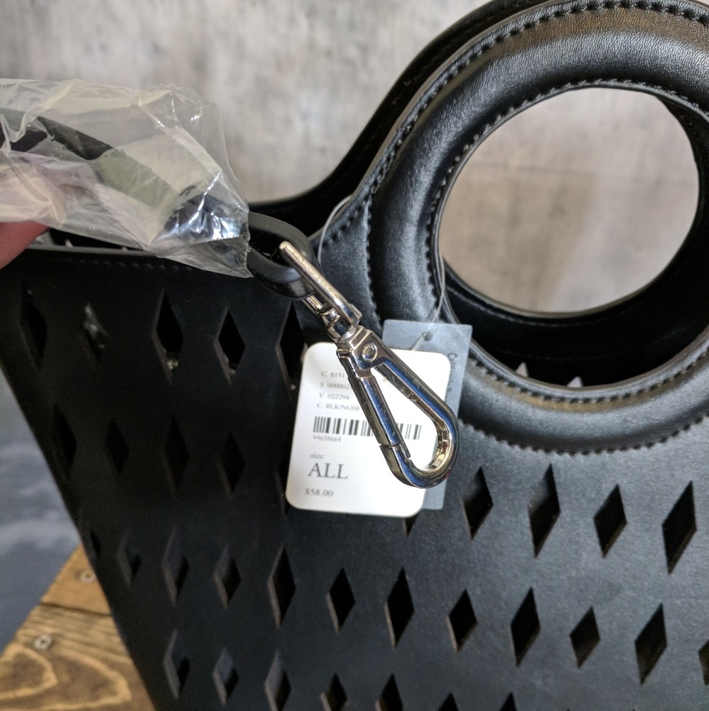 Free People Cutout tote/shoulder/crossbody bag ☀️ - Picture 8 of 8